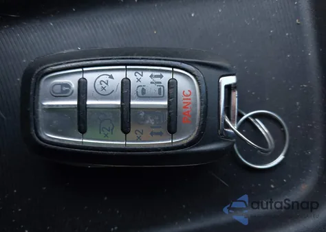 2021 Chrysler Voyager Lxi из США, поврежденный, VIN 2C4RC1DG8MR504559